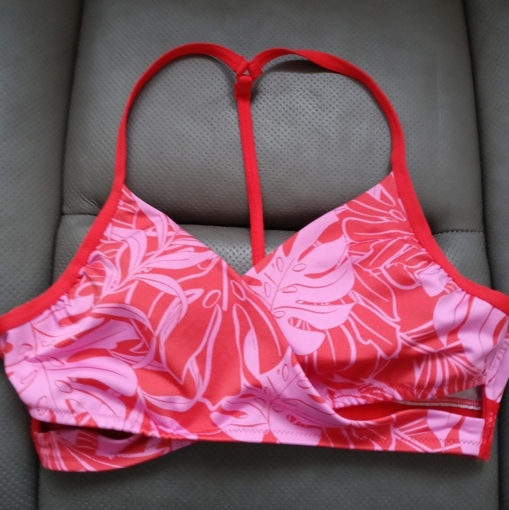 Pink Active Ultimate Lightly Lined Floral Bra Removable Pads Medium